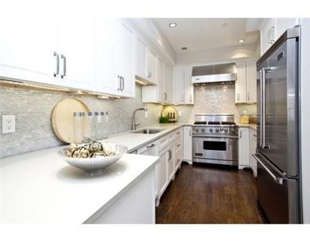 410 Boylston Street 03, Boston, MA 02116
