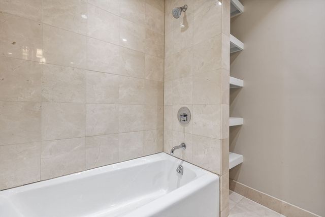 410 Boylston Street 03, Boston, MA 02116
