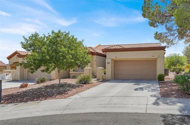 2408 Dove Valley Court, Las Vegas, NV 89134