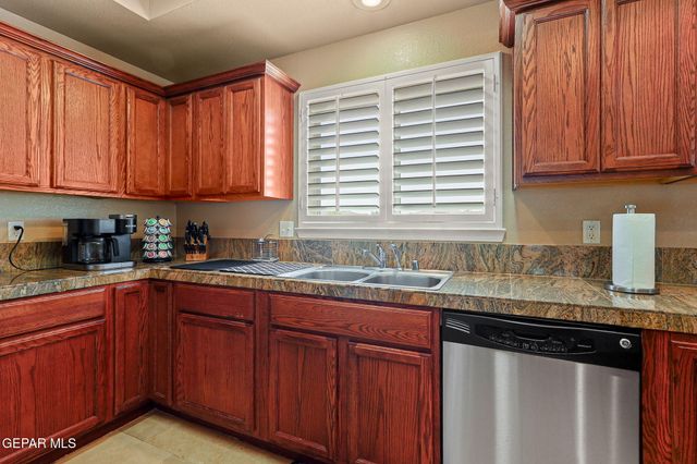 6310 FRANKLIN CREST Drive, El Paso, TX 79912