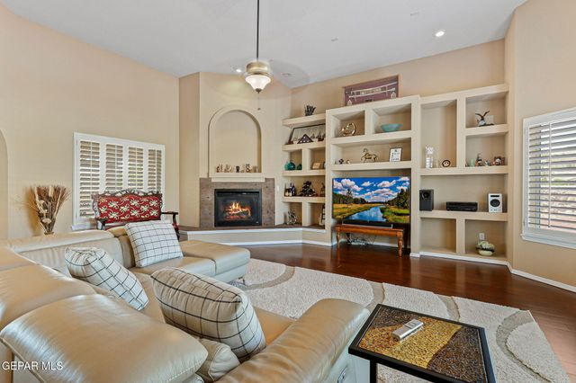 6310 FRANKLIN CREST Drive, El Paso, TX 79912