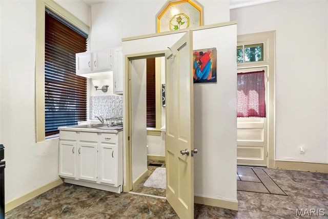 2618 Missouri Avenue, St Louis, MO 63118