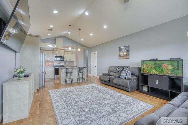 6349 Tower Castle Loop, Ammon, ID 83406