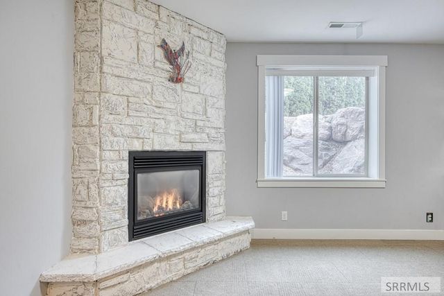 6349 Tower Castle Loop, Ammon, ID 83406