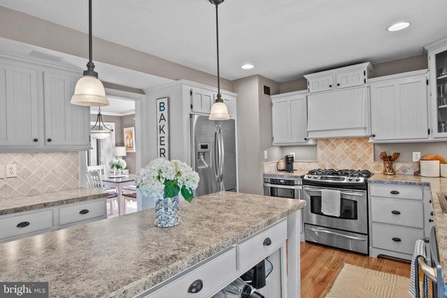 2532 KNOB HILL RD, York, PA 17403