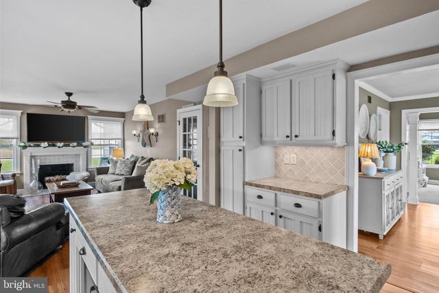 2532 KNOB HILL RD, York, PA 17403