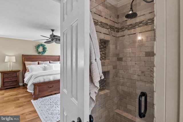 2532 KNOB HILL RD, York, PA 17403