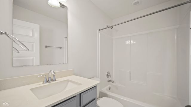 7257 Zanesville Road, Carmel, IN 46033