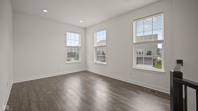 7257 Zanesville Road, Carmel, IN 46033