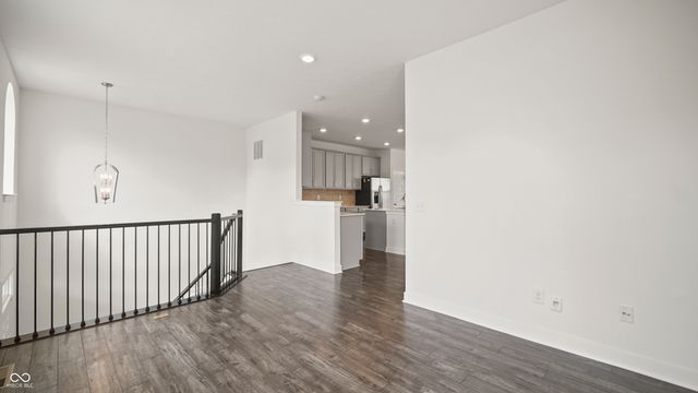 7257 Zanesville Road, Carmel, IN 46033