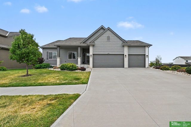 6420 N 168th Avenue, Omaha, NE 68116