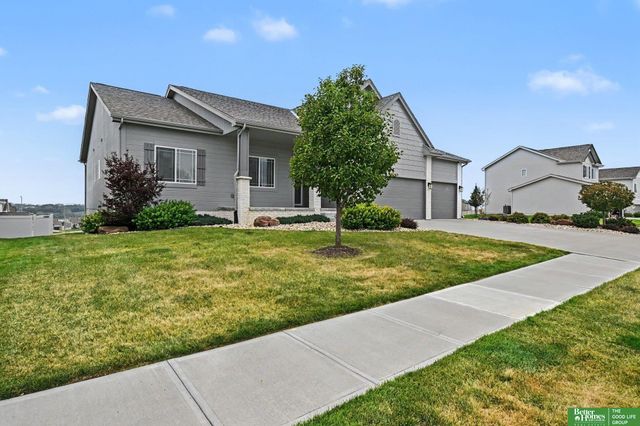 6420 N 168th Avenue, Omaha, NE 68116
