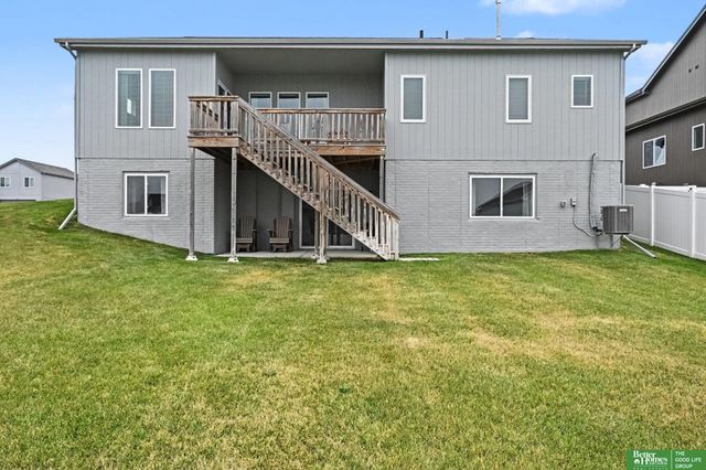6420 N 168th Avenue, Omaha, NE 68116