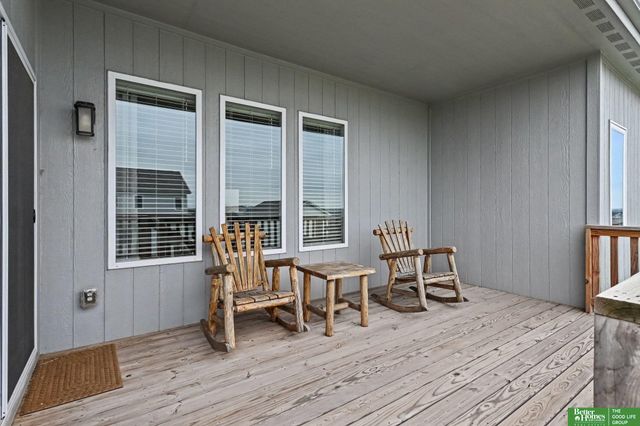 6420 N 168th Avenue, Omaha, NE 68116