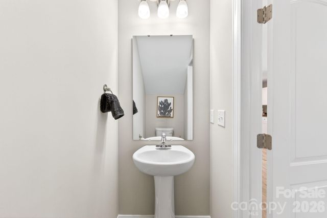 600 W 8th Street, Kannapolis, NC 28081