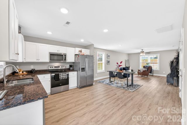 600 W 8th Street, Kannapolis, NC 28081