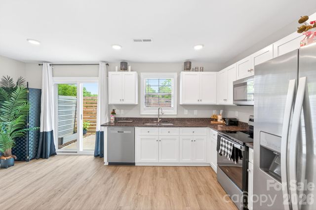 600 W 8th Street, Kannapolis, NC 28081