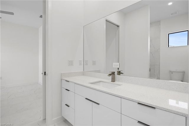 2810 NW 19th AVE, Cape Coral, FL 33993