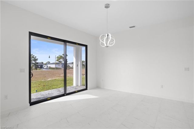 2810 NW 19th AVE, Cape Coral, FL 33993