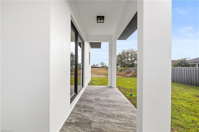 2810 NW 19th AVE, Cape Coral, FL 33993