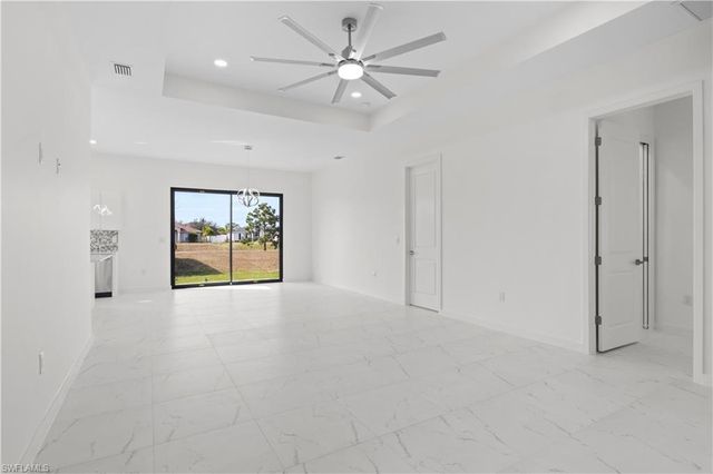 2810 NW 19th AVE, Cape Coral, FL 33993