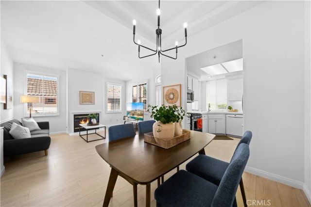 900 Solvay Aisle, Irvine, CA 92606