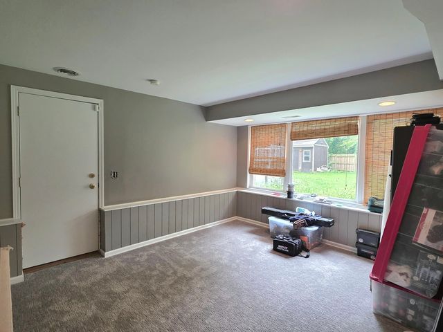 132 W 4th Avenue, New Lenox, IL 60451