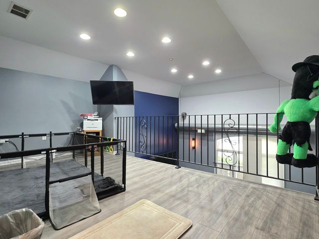 132 W 4th Avenue, New Lenox, IL 60451