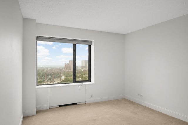 19 S 1st Street B1904, Minneapolis, MN 55401
