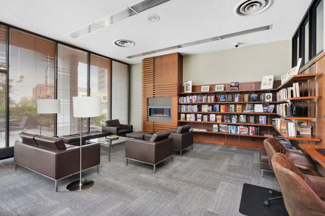 19 S 1st Street B1904, Minneapolis, MN 55401