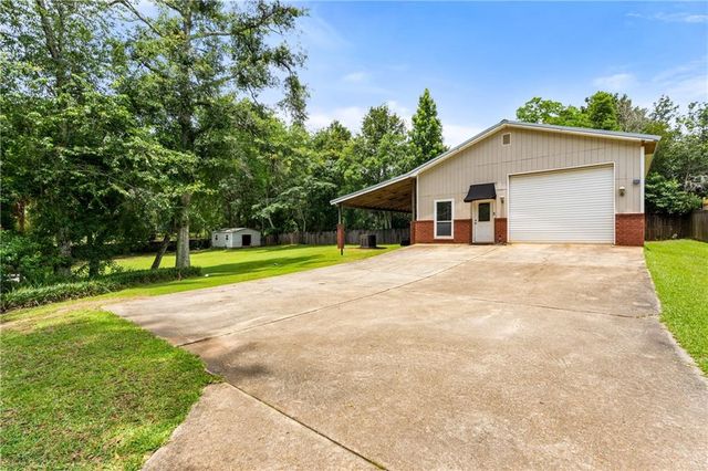 10440 Johnson Road S, Mobile, AL 36695