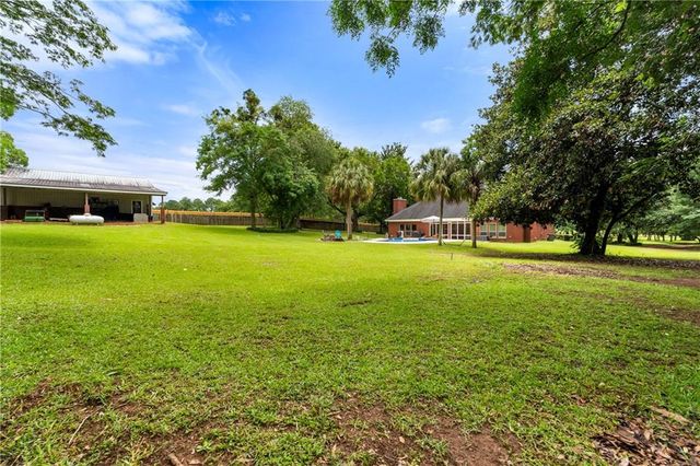 10440 Johnson Road S, Mobile, AL 36695