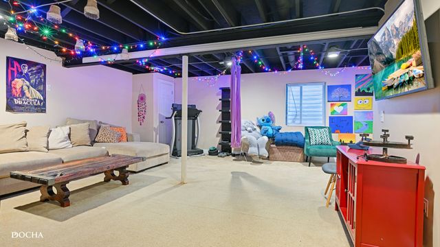 2050 Wheatfield Drive, Romeoville, IL 60446