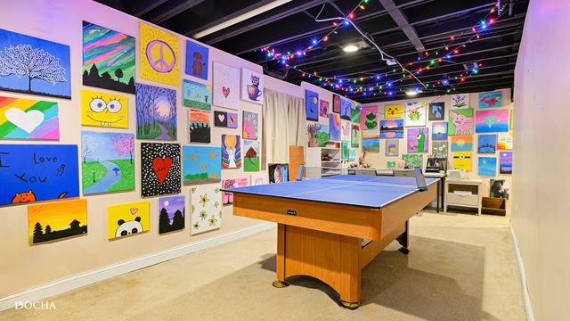 2050 Wheatfield Drive, Romeoville, IL 60446