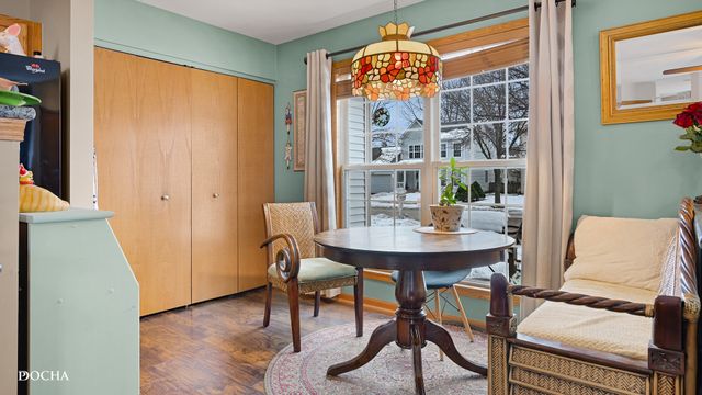 2050 Wheatfield Drive, Romeoville, IL 60446