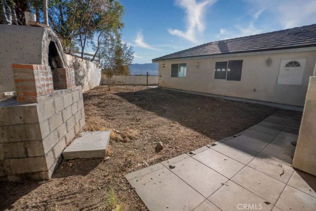 17788 Buckthorn Avenue, Hesperia, CA 92345