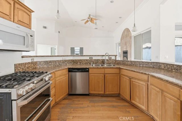 17788 Buckthorn Avenue, Hesperia, CA 92345