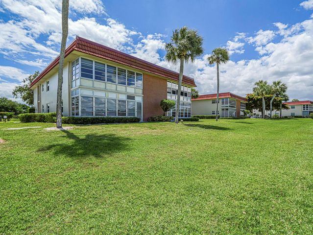 85 Crooked Tree Lane 207, Vero Beach, FL 32962