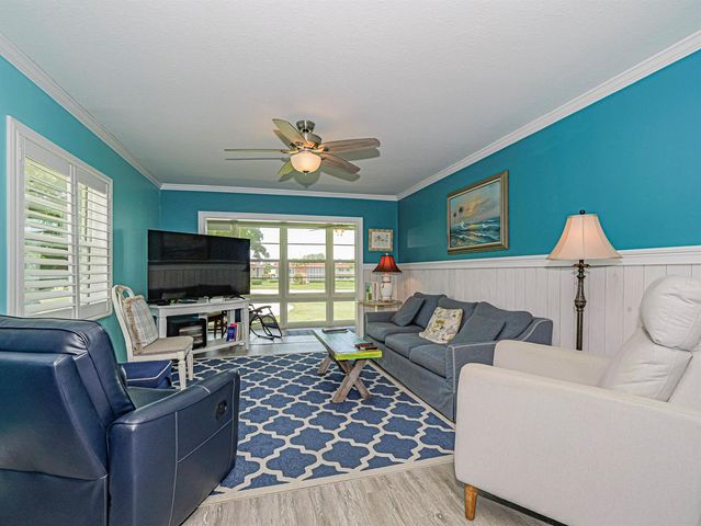 85 Crooked Tree Lane 207, Vero Beach, FL 32962