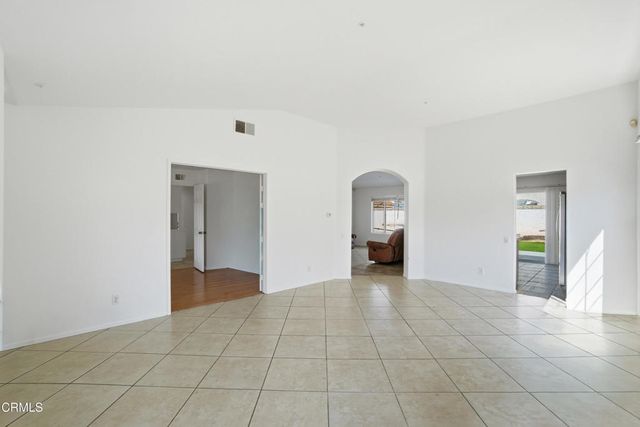 676 Snipe Walk, Oxnard, CA 93035
