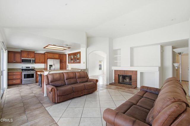 676 Snipe Walk, Oxnard, CA 93035
