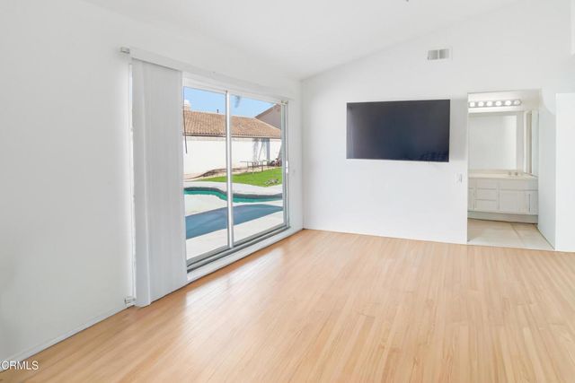 676 Snipe Walk, Oxnard, CA 93035