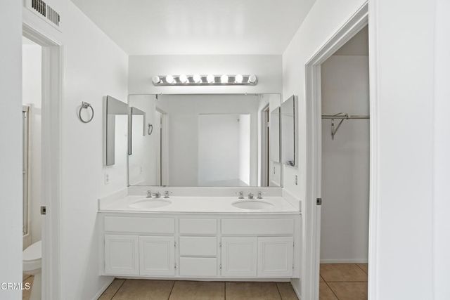 676 Snipe Walk, Oxnard, CA 93035