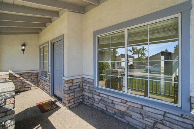 676 Snipe Walk, Oxnard, CA 93035