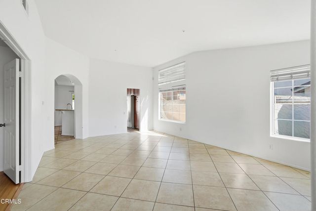 676 Snipe Walk, Oxnard, CA 93035