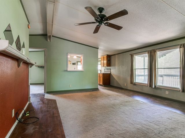410 W Main, Tecumseh, OK 74873