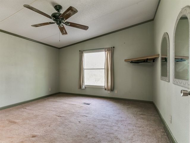 410 W Main, Tecumseh, OK 74873