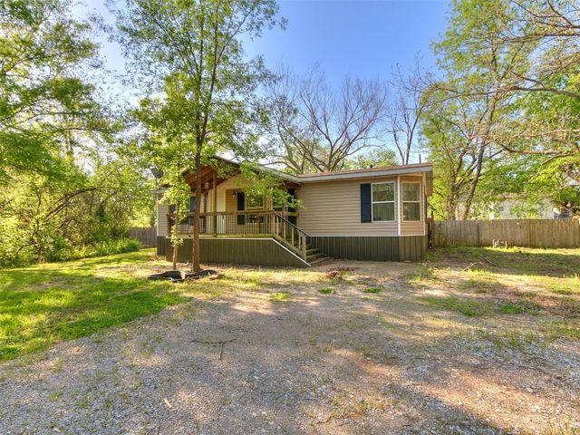 410 W Main, Tecumseh, OK 74873