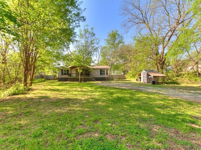 410 W Main, Tecumseh, OK 74873
