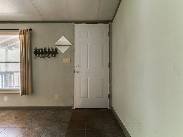 410 W Main, Tecumseh, OK 74873